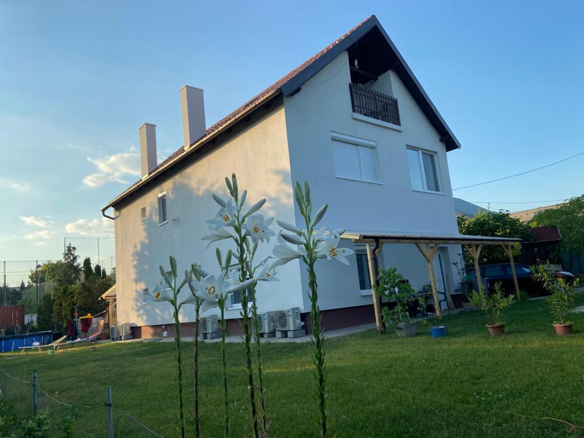 Andrea Apartman Balatonfured Luaran gambar