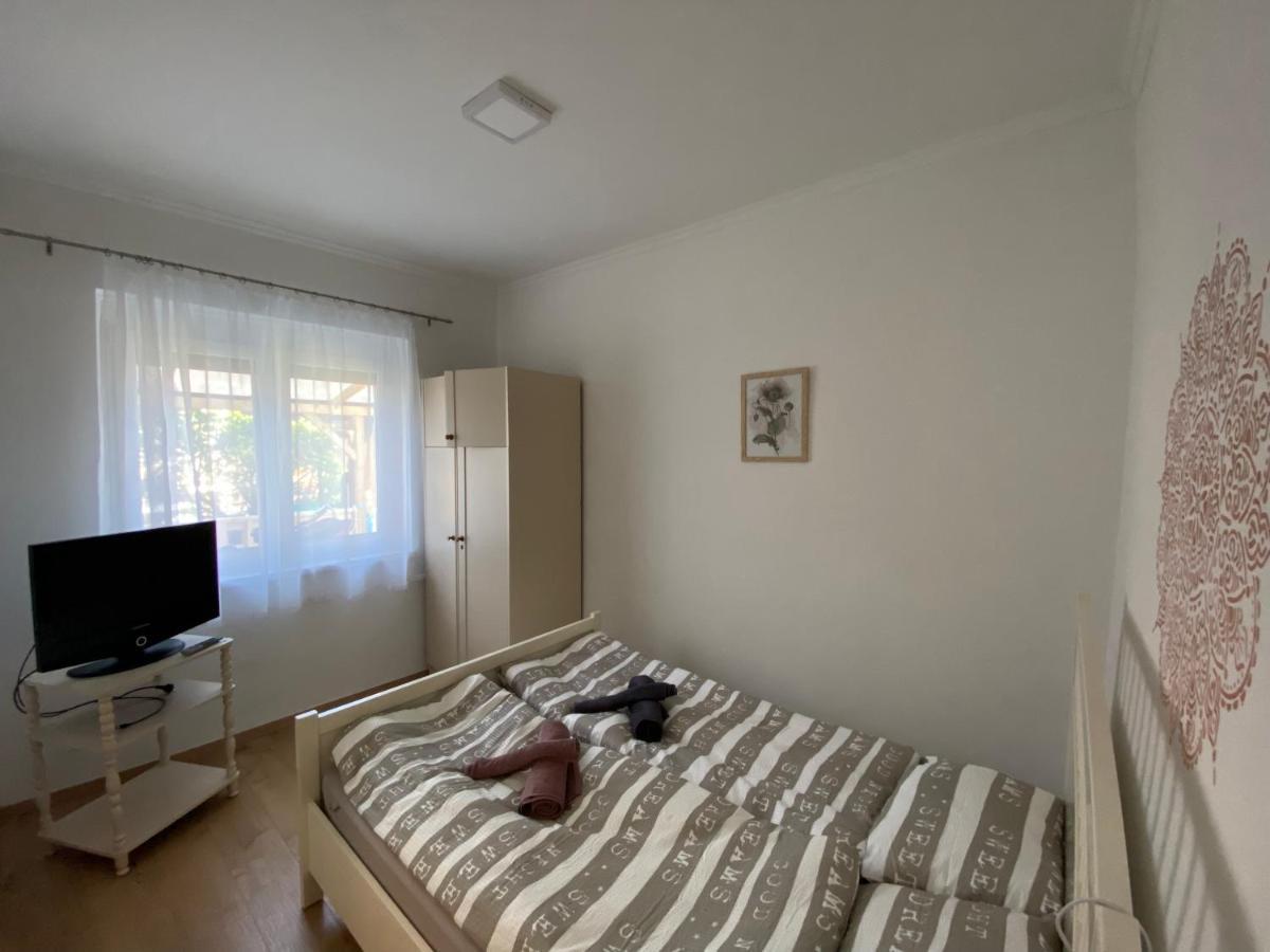Andrea Apartman Balatonfured Luaran gambar
